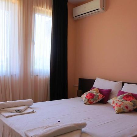 Вила Делфин - Villa Delfin Bŭlgarevo Εξωτερικό φωτογραφία