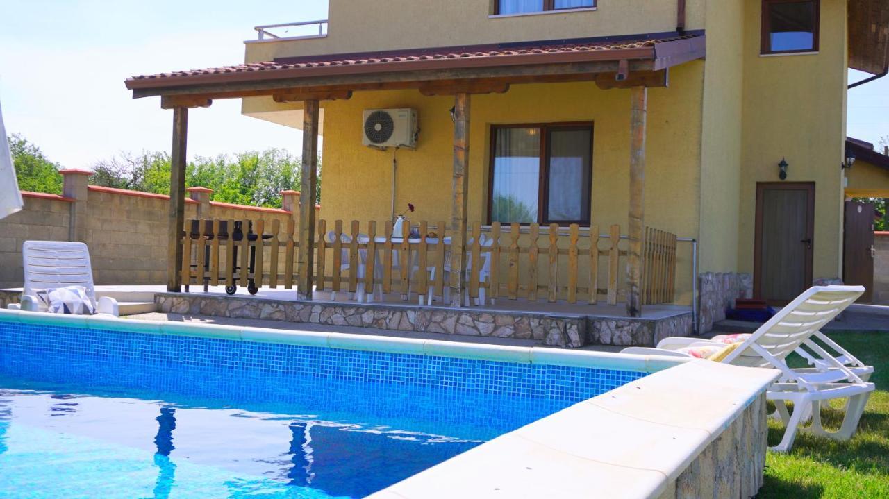 Вила Делфин - Villa Delfin Bŭlgarevo Εξωτερικό φωτογραφία