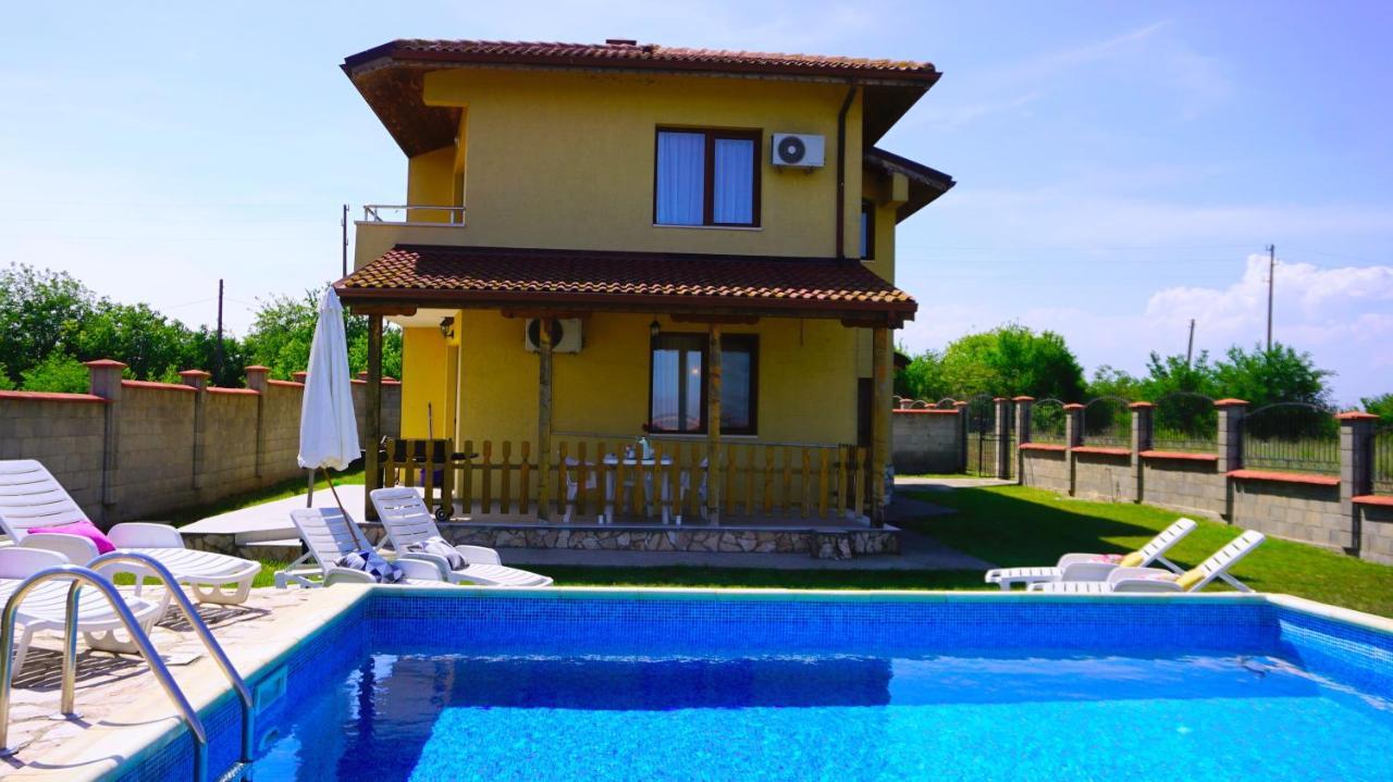 Вила Делфин - Villa Delfin Bŭlgarevo Εξωτερικό φωτογραφία